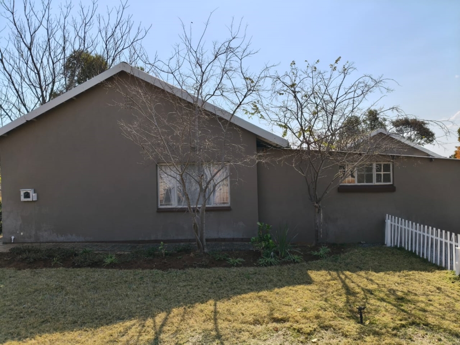 3 Bedroom Property for Sale in Protea Park North West